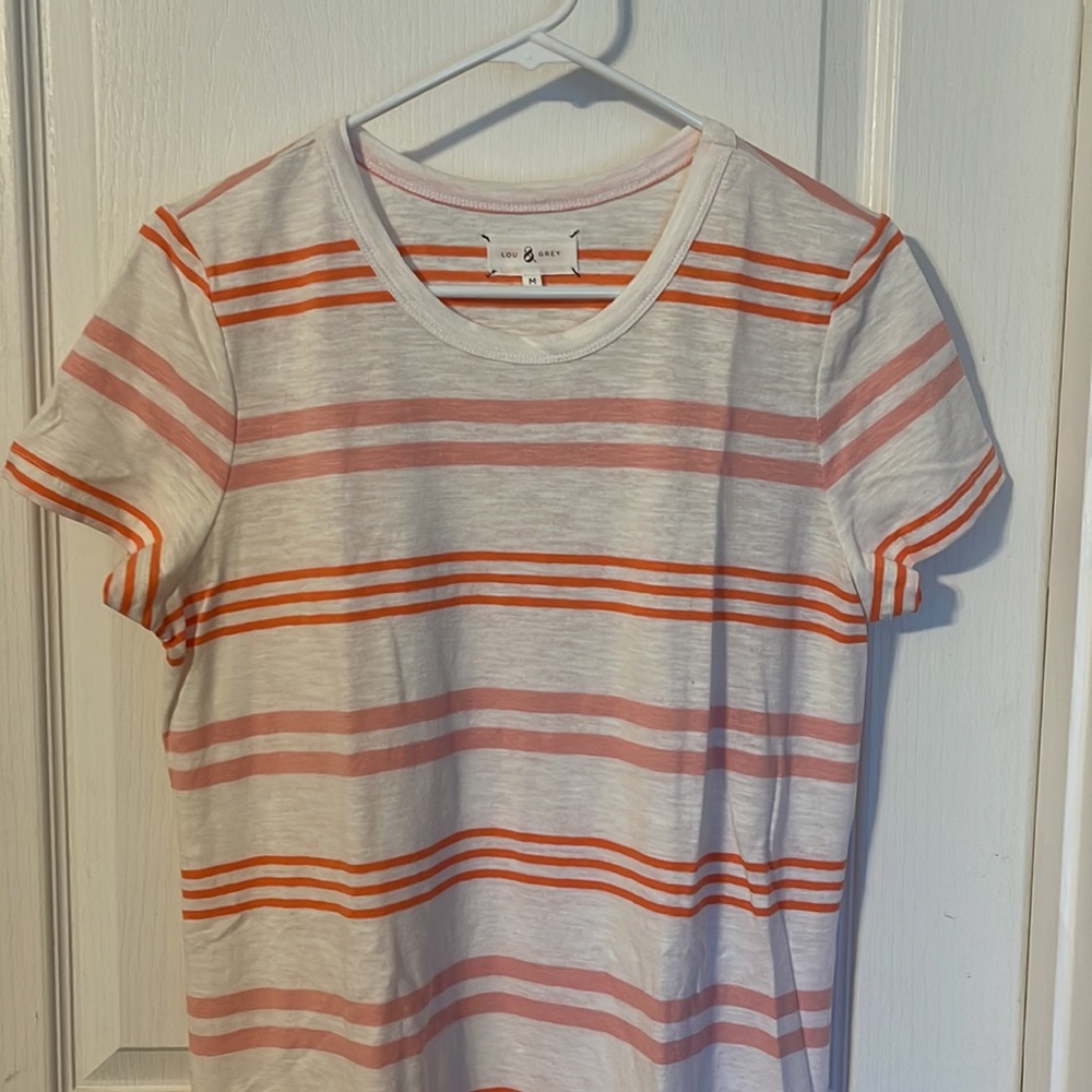 NWOT Lou & Grey t-shirt dress. White with orange stripes. Size medium - Picture 2 of 7